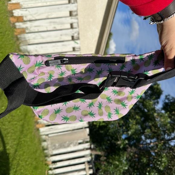 Sojourner Bags - Rave Fanny Pack - Packs for Festival Women, Men - Picture 2 of 7